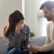 育休で資格取得した32歳夫。妻からのレス宣告、未読スルー、社内報での告白…それでも夫婦はやり直せた？
