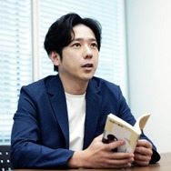 二宮和也、文字だけの表現にこだわったワケ 新書タイトル変更の意図も明かす【独断と偏見】