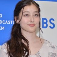 TBS浦野芽良アナ、ニュージーランド人の父親顔出し 幼少期の2ショットに「お父さんイケメン」「そっくり」の声