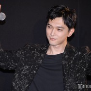 吉沢亮、客席に降り立つ「本物です！」“今日だけの姿”で登場＆黄色い歓声飛ぶ【「ババンババンバンバンパイア」FC限定試写会】