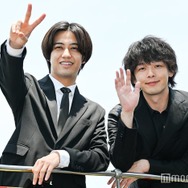 キンプリ高橋海人＆中村倫也、赤坂にサプライズ登場 道行く人と交流楽しむ【DOPE 麻薬取締部特捜課】