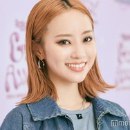 中町綾、美背中披露の私服ショット公開「さすがのスタイル」「肩甲骨が綺麗」と反響