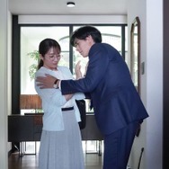 カヲル、愛実を追いかけいきなり抱きしめる！驚く愛美は…『愛の、がっこう。』４話