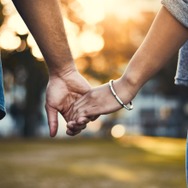 【実録・女性用風俗】腕利きセラピストは会った時からもう「始めてる」。人気プレイ「拘束」も流れるように試すことになった私