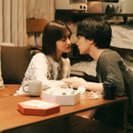 山下美月、芳村宗治郎とキス寸前「セフレと恋人の境界線」“曖昧な関係”映した予告・ポスター・場面写真解禁