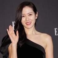 「愛の不時着」ソン・イェジン、エレガントドレスで大胆美背中「美しすぎる」「女神のよう」と反響