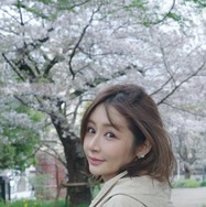 宮崎麗果、ショートヘアをさらにカット「驚異の小顔」「どんどん短くなってる」の声