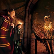 USJ、ハリポタエリアに「ホグワーツ・キャッスルウォーク」が復活！タイムターナーのスーベニアバケツも新登場