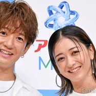 みちょぱ、夫・大倉士門と夏満喫 水着姿の密着ショットも「ラブラブで憧れ」「理想の夫婦」