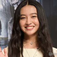 Koki,、美腹筋際立つへそ出しコーデに反響「圧巻のスタイル」「憧れ」