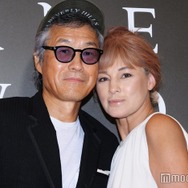 梅宮アンナ、“出会って10日婚”夫と公の場登場でラブラブオーラ全開「手を繋いだりっていうのが日常の普通のこと」
