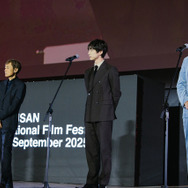 『盤上の向日葵』釜山ワールドプレミア上映　©2025映画「盤上の向日葵」製作委員会