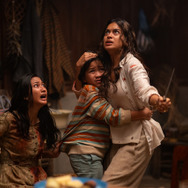 Netflix映画『霊薬』10月23日独占配信
