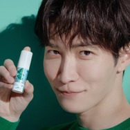 Snow Man渡辺翔太、新WEBCMで三変化 一番近いキャラは“頼れるお兄さん”「グループ内では年長組なので」