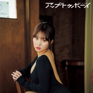 田中美久、色っぽい肌見せ衣装で美ボディ炸裂！王道の美しさと挑戦的な一面で魅せる