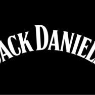 人気ウイスキー3 ブランドを毎日提供！飲み比べなど映画を見ながら特別な体験も