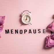 「少し早めの44歳で閉経したら婦人科に行くべき？」案外知られていない45歳以下での閉経のリスクと「健康寿命」の関係とは【40代50代が向き合う更年期】#1