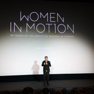 ケリング「ウーマン・イン・モーション」トーク