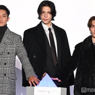 Snow Manラウール・渡辺翔太・岩本照、“男性初”けやき坂イルミネーション点灯式登場 六本木に冬の訪れ知らせる