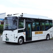 自動運転バス車内探検