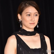 大野いと、美脚スラリの冬コーデ披露「驚くほど脚長い」「写真集みたい」と反響