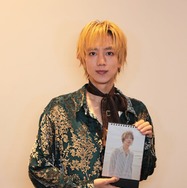 駒木根葵汰、カレンダーでは“進化”を意識 今後の抱負も「自分を信じてとにかく突き進みたい」【駒木根葵汰 2026カレンダー】