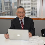 「声の教育社」の営業部に勤務する三谷潤一氏