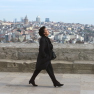 『CROSSING　心の交差点』© 2023 French Quarter Film AB, Adomeit Film ApS, Easy Riders Films, RMV Film AB, Sveriges Television AB