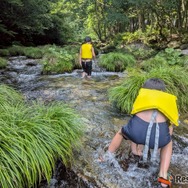 川遊びのようす