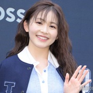 久間田琳加、美脚際立つオールホワイトコーデにファン悶絶「妖精のよう」「可愛さ全開」