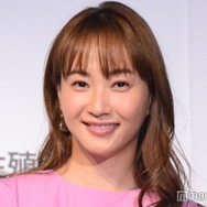 藤本美貴、次女と水族館へ「口元がそっくり」「美人オーラ」と反響