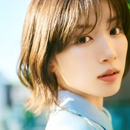 永野芽郁、Netflix映画「僕の狂ったフェミ彼女」主演に決定 ばっさりカットで“フェミニストの彼女”熱演