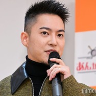 三山凌輝、結婚＆グループ脱退後初の公の場 左薬指にゴールドの指輪輝く