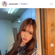 「今日好き」参加JK、太もも全開のショーパンコーデ「脚が真っ直ぐで綺麗」「肩出しが色っぽい」と絶賛の声