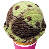 サーティワン「ストロベリー＆チョコレート コレクション」ドバイチョコ風の新作フレーバーやサンデーなど続々