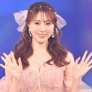 2児の母・森咲智美、美スタイル際立つ水着姿＆子どもとのプールショット公開「セクシー」「幸せな光景」