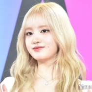 IVEリズ、透け感タイツから美脚輝く「なんて長い脚」「エレガントでゴージャス」と反響