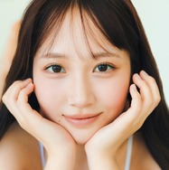 “秋元康氏プロデュース”Rain Tree市原紬希、人生初グラビアで表紙に異例の抜擢「ヤンマガ」で美バスト披露