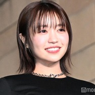 大原優乃、大胆スリット＆カットアウトドレスで美スタイル際立つ「ウエスト引き締まってる」「大人っぽくてドキッとした」と反響