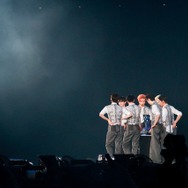 『ENHYPEN [WALK THE LINE SUMMER EDITION] IN CINEMAS』©2026 BELIFT LAB INC. & HYBE JAPAN & CJ 4DPLEX Japan All Rights Reserved.