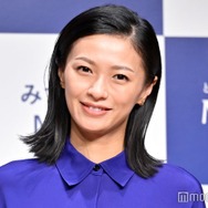 榮倉奈々、15キロのダンベル持ち上げ腹筋トレーニング「ストイック」「すごすぎる」と話題に