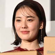 「再会」竹内涼真の恋人役話題の北香那「何年振りなの？」イメチェン姿に驚きの声続出「雰囲気全然違う」「新鮮」