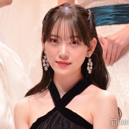 堀未央奈、ミニスカのセットアップコーデ披露「世界観がオシャレすぎる」「完璧スタイル」と絶賛の声
