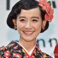 篠原ともえ「パターンは全てシカク」ワイドスカート制作動画に反響「繊細でおしゃれ」「クオリティ高すぎ」