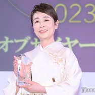 安藤優子、牡蠣・タラの芽・しらす…旬の食材使った豪華食卓公開「配膳がお店みたいにおしゃれ」「季節を感じられて素敵」と反響