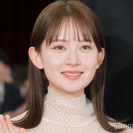 畑芽育、金髪ハイライトの新ヘアに絶賛の声「雰囲気変わりすぎ」「おしゃれ」
