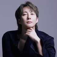 デビュー21周年突入“永遠のマンネ”キム・ヒョンジュン「変わらないものを守りたい」ソロライブでグループ楽曲中心にした理由 自作曲に込めた渇望と悩みとは【モデルプレスインタビュー】