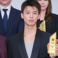 竹内涼真「あんたが」心に響いた鮎美（夏帆）からのセリフは？“勝男”風コメントで会場沸かす【モデルプレス ベストドラマアワード 授賞式】