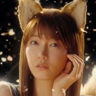 吉岡里帆、“どんぎつね”約4年ぶりに復活 大人の魅力あふれる表情を披露