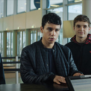 『幕あい』（フランス）